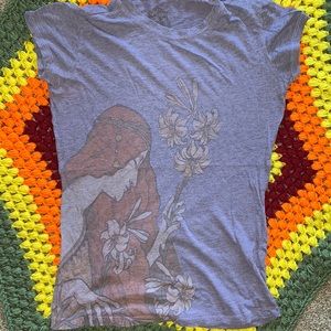 Earth goddess T-shirt